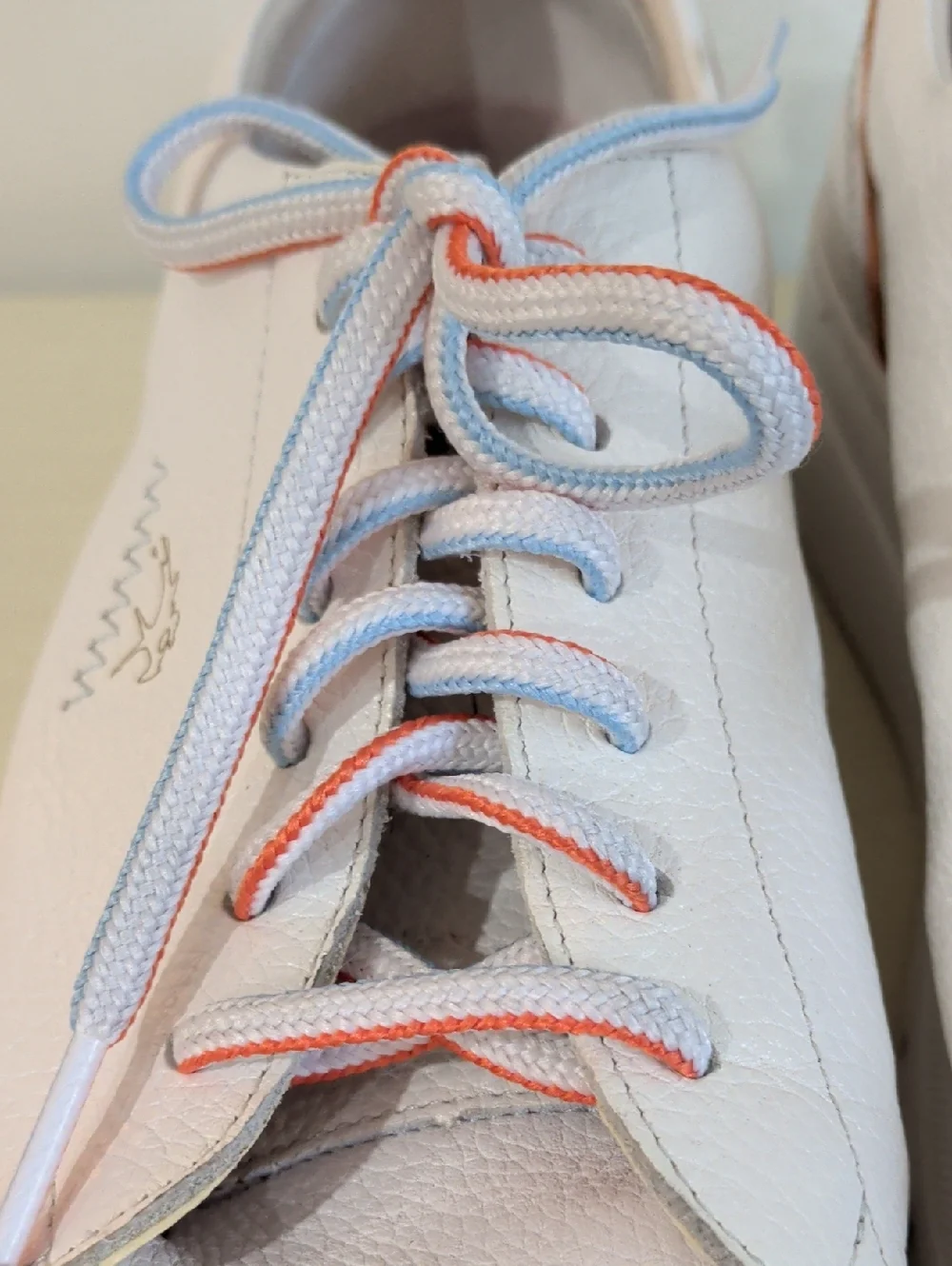 Fluchos White Leather Lace-Up Sneakers with Orange Trim And Rubber Soles Size 41 - Picture 6 of 13